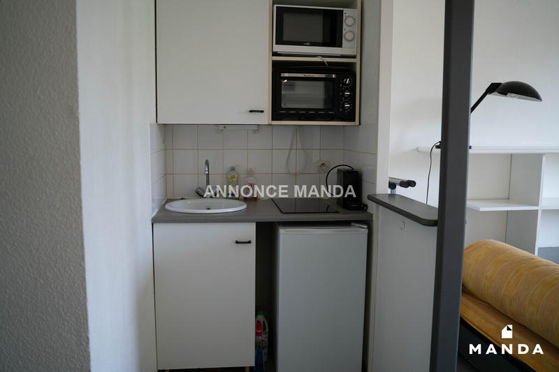 Studio - 18 m² - 1 pièce