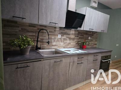 Maison de ville - 89 m² - 5 pièces