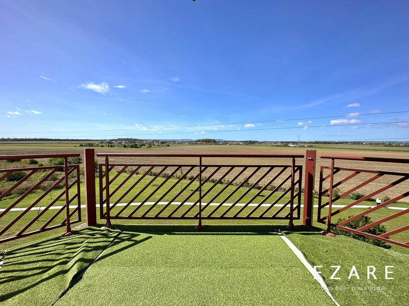 Appartement - 80 m² - 4 pièces