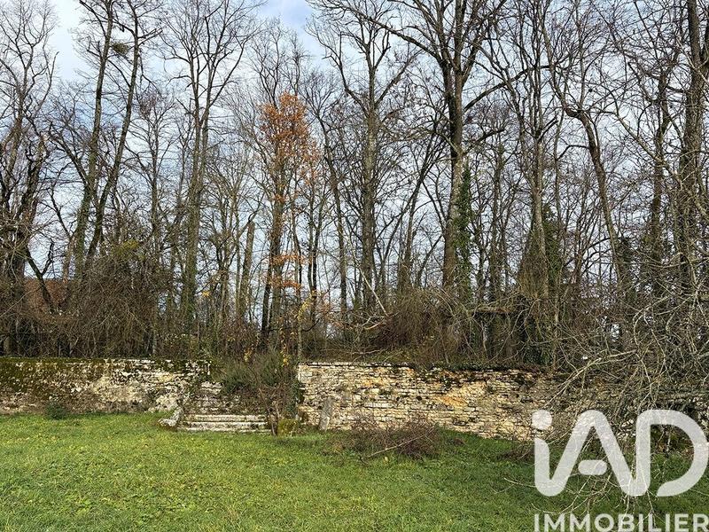 Maison - 292 m² - 9 pièces