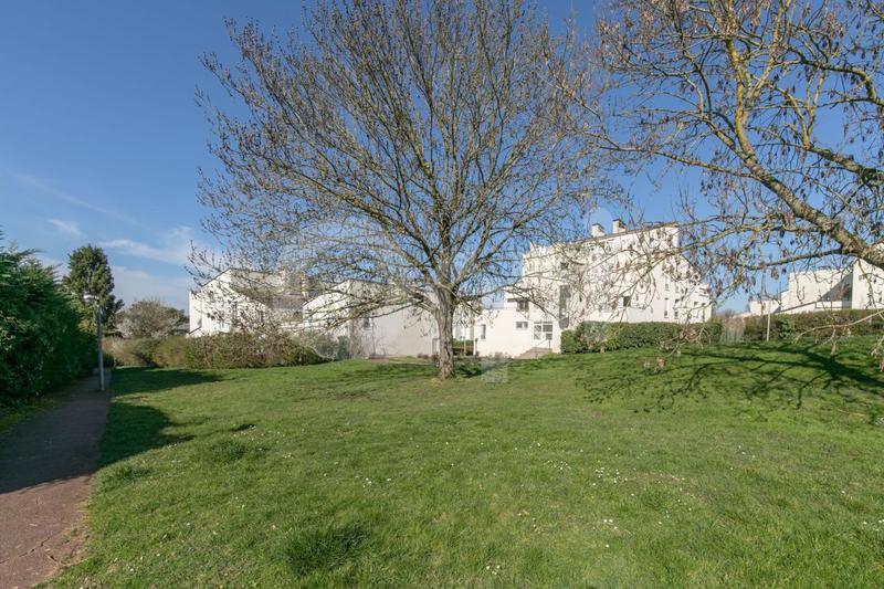 Appartement - 83 m² - 4 pièces