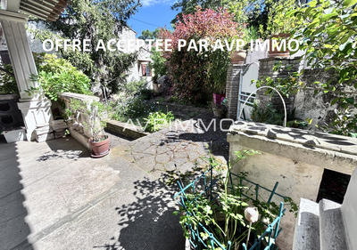 Maison - 180 m² - 6 pièces