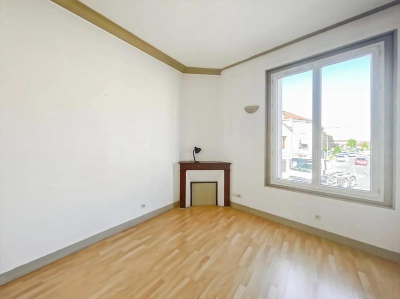 Appartement - 128 m² - 6 pièces