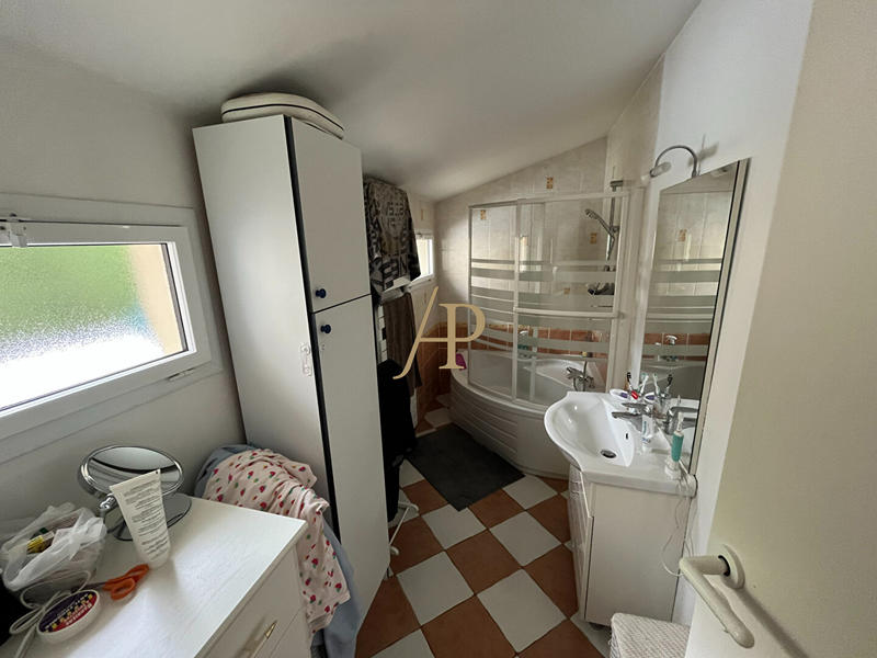 Maison - 135 m² - 5 pièces