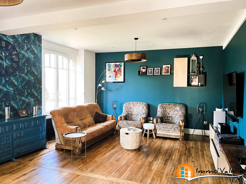 Maison - 189 m² - 7 pièces