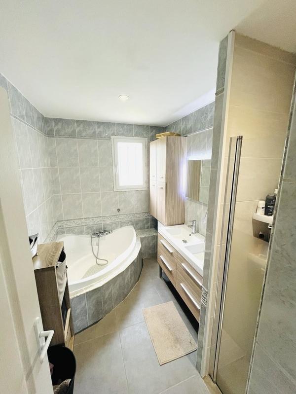 Maison - 117 m² - 5 pièces