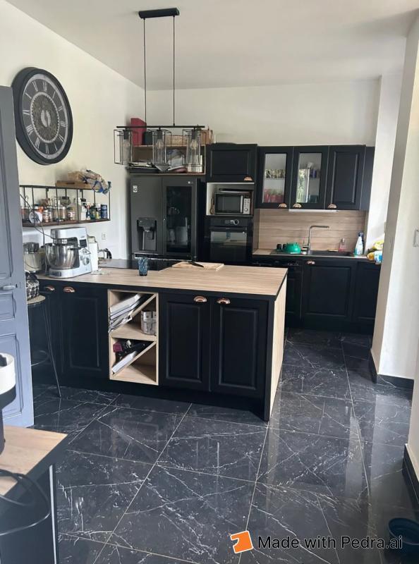 Maison - 152 m² - 6 pièces