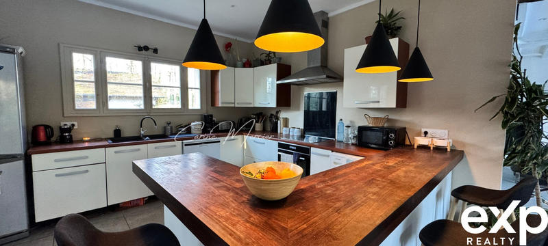 Maison ancienne - 150 m² - 8 pièces