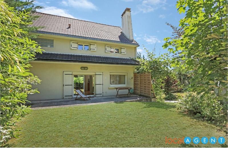 Maison - 170 m² - 7 pièces