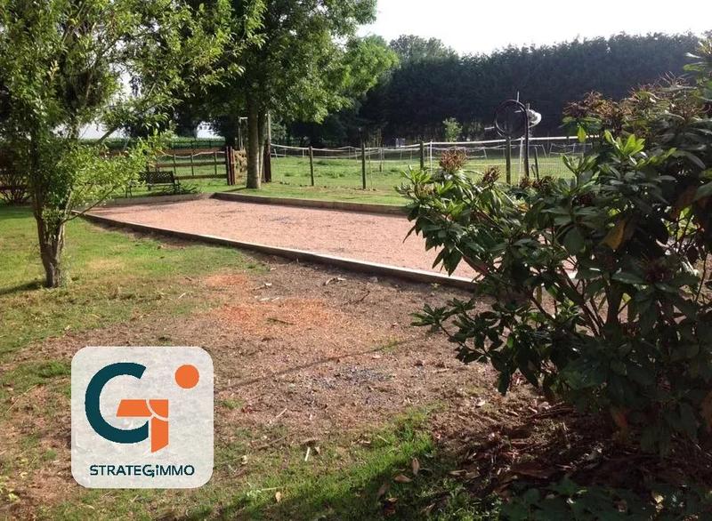 Maison - 190 m² - 8 pièces