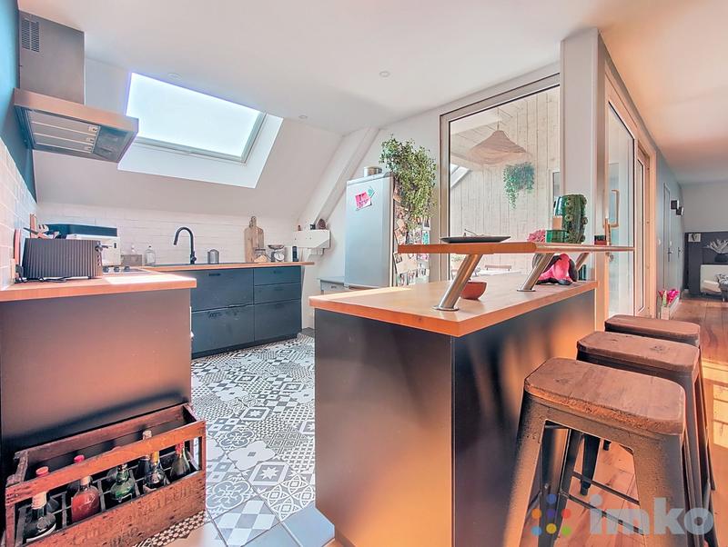 Appartement - 90 m² - 3 pièces