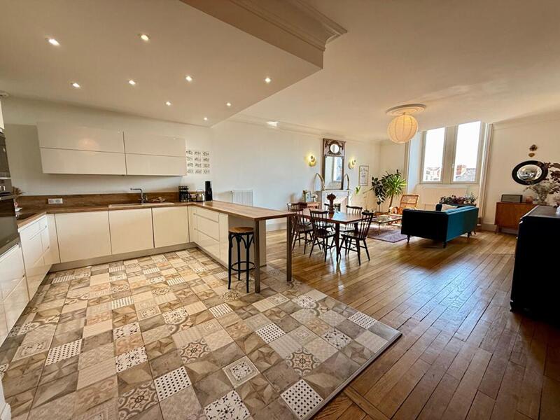 Appartement - 106 m² - 4 pièces