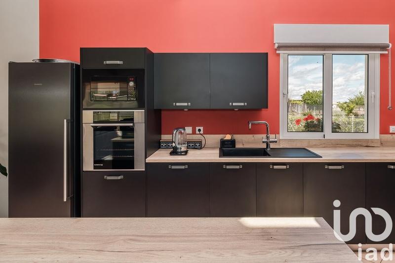 Maison - 222 m² - 6 pièces