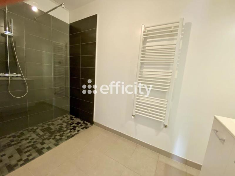 Maison - 72 m² - 4 pièces