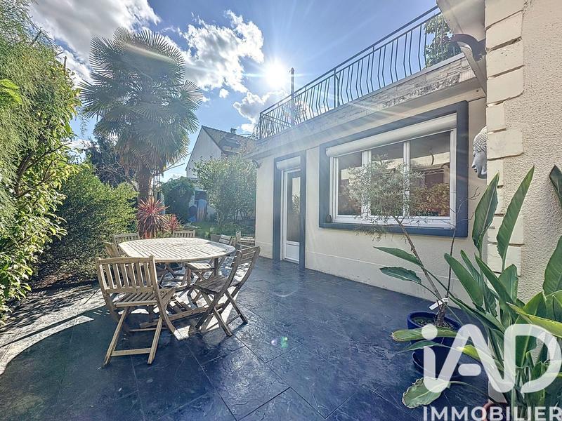 Maison - 110 m² - 4 pièces