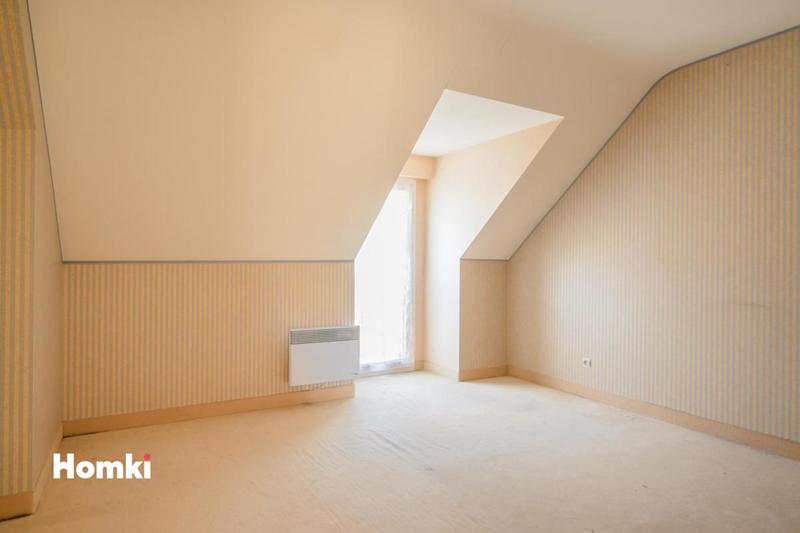 Maison - 122 m² - 4 pièces