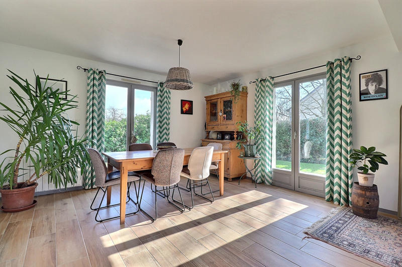 Maison - 125 m² - 5 pièces