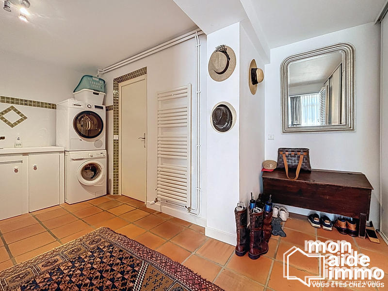 Maison ancienne - 230 m² - 7 pièces