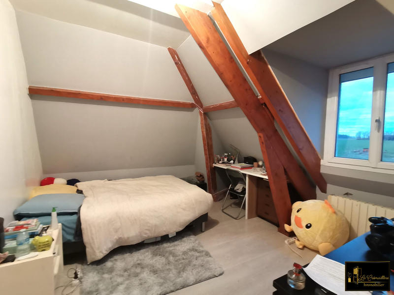 Maison traditionnelle - 127 m² - 7 pièces