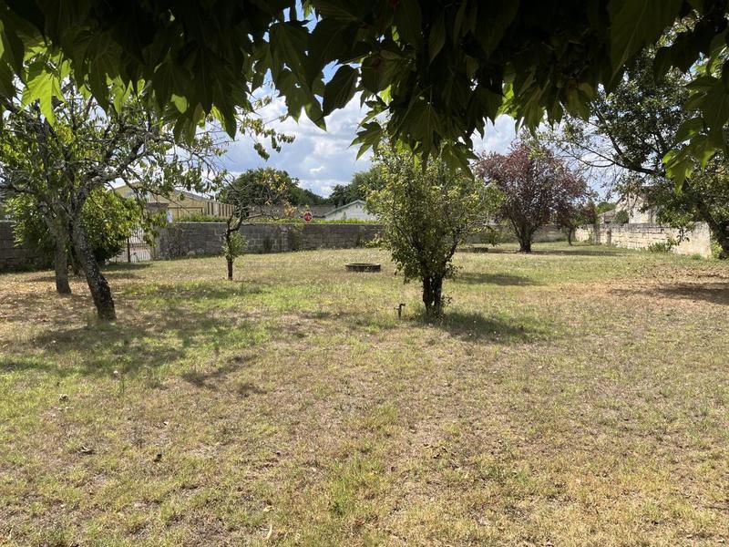 Terrain constructible - 972 m²