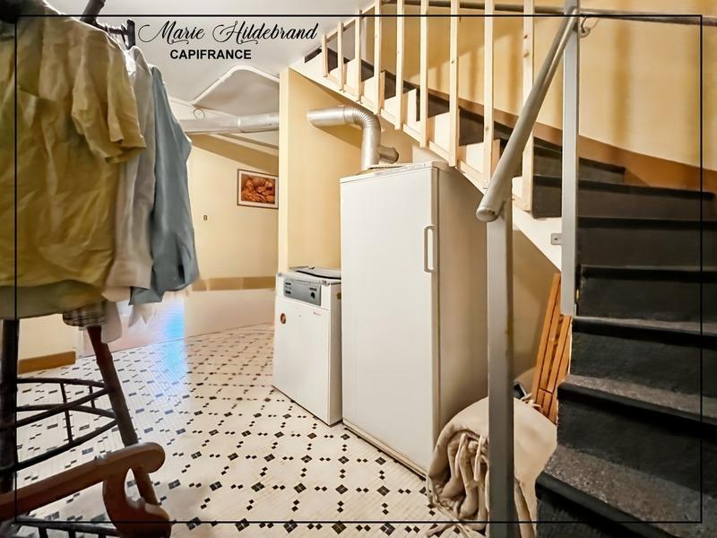 Maison - 130 m² - 8 pièces