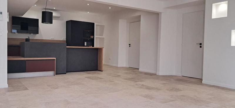 Appartement - 120 m² - 5 pièces