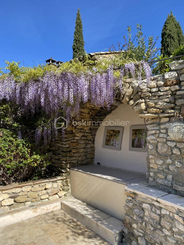 Maison de village - 180 m² - 6 pièces