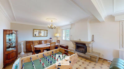 Maison - 152 m² - 7 pièces