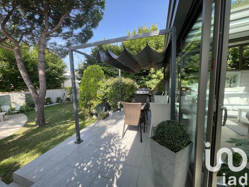 Maison - 197 m² - 6 pièces