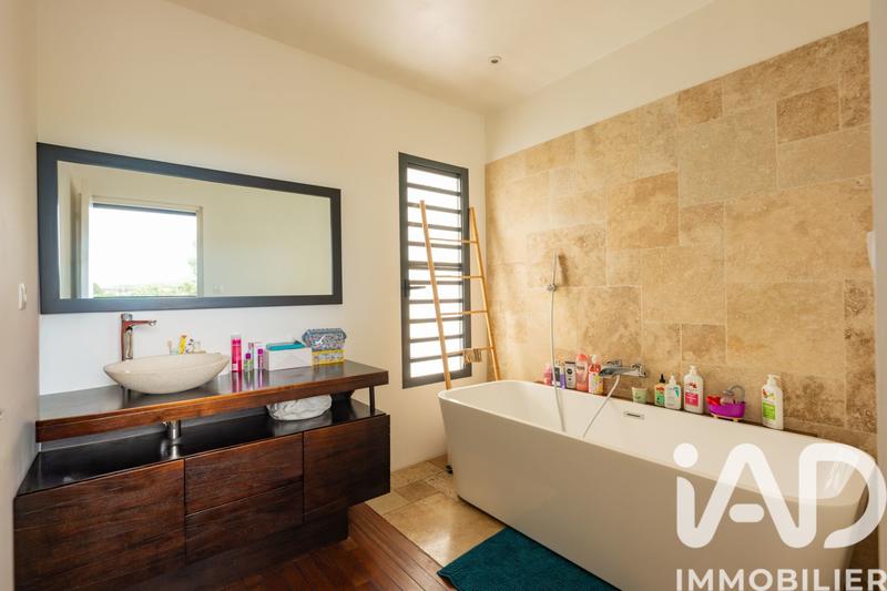 Maison - 130 m² - 4 pièces