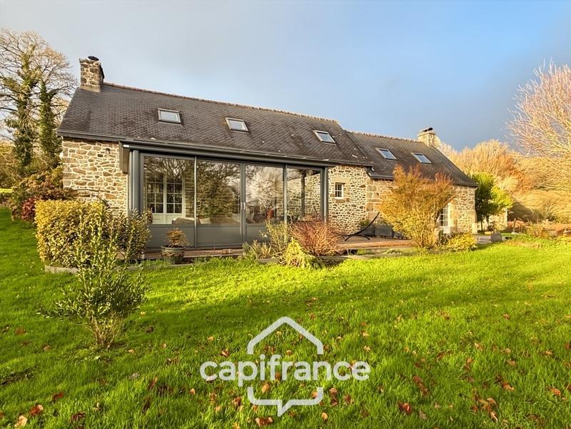 Maison - 257 m² - 6 pièces