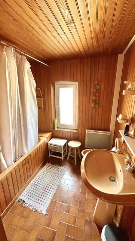 Maison - 93 m² - 4 pièces