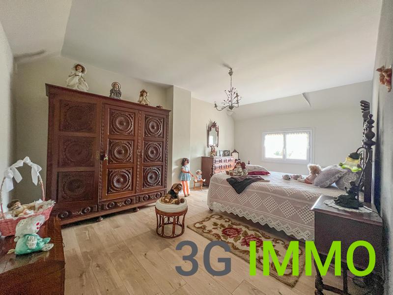 Corps de ferme - 146 m² - 6 pièces