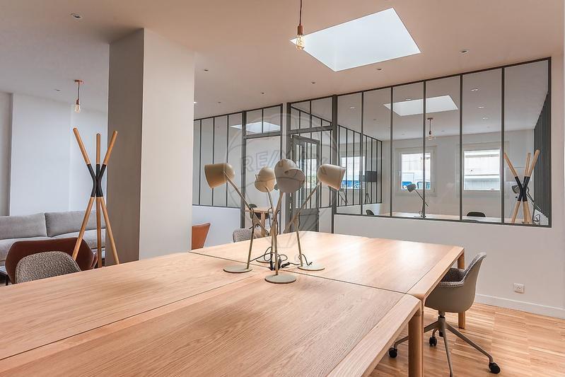 Local commercial - 152 m² - 6 pièces