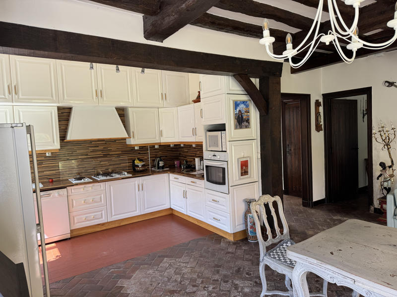 Maison - 163 m² - 6 pièces