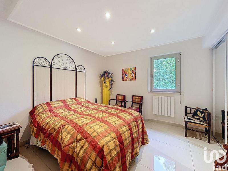 Maison - 194 m² - 5 pièces