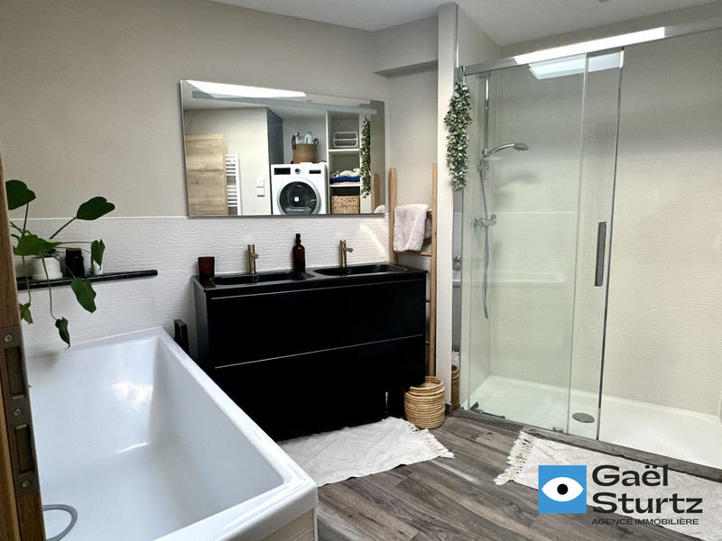 Appartement - 82 m² - 4 pièces