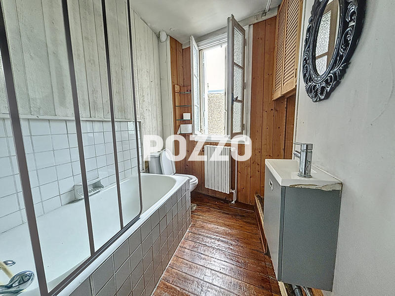 Immeuble - 5 pièces