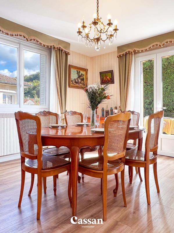 Maison - 104 m² - 5 pièces