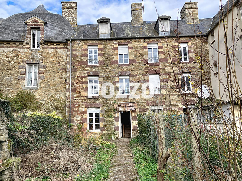 Maison - 121 m² - 4 pièces