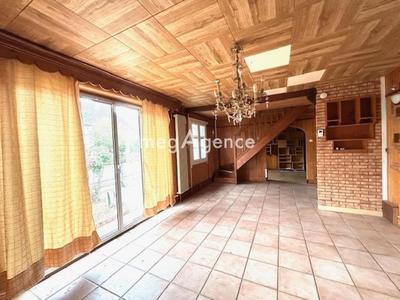Maison - 80 m² - 5 pièces