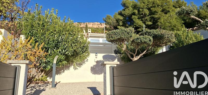 Maison - 93 m² - 4 pièces