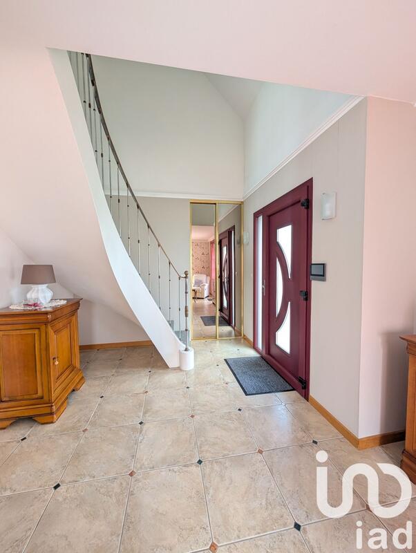 Maison - 158 m² - 7 pièces