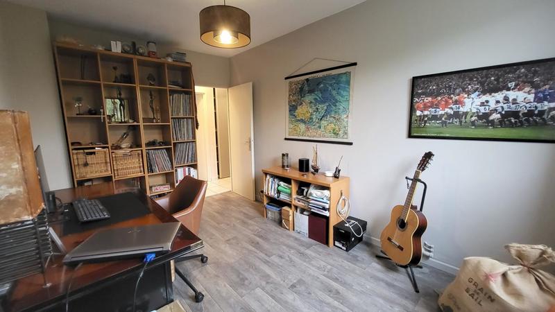 Appartement - 90 m² - 5 pièces