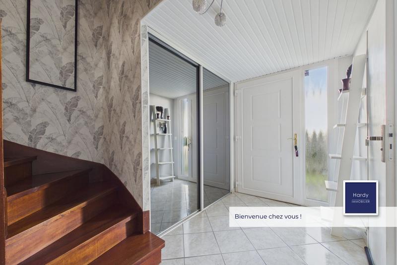 Maison - 92 m² - 5 pièces