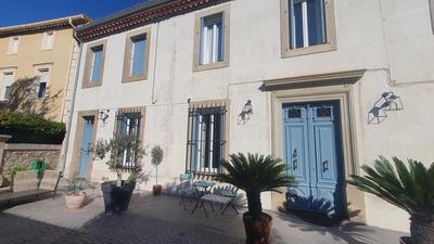 Maison de ville - 349 m² - 12 pièces