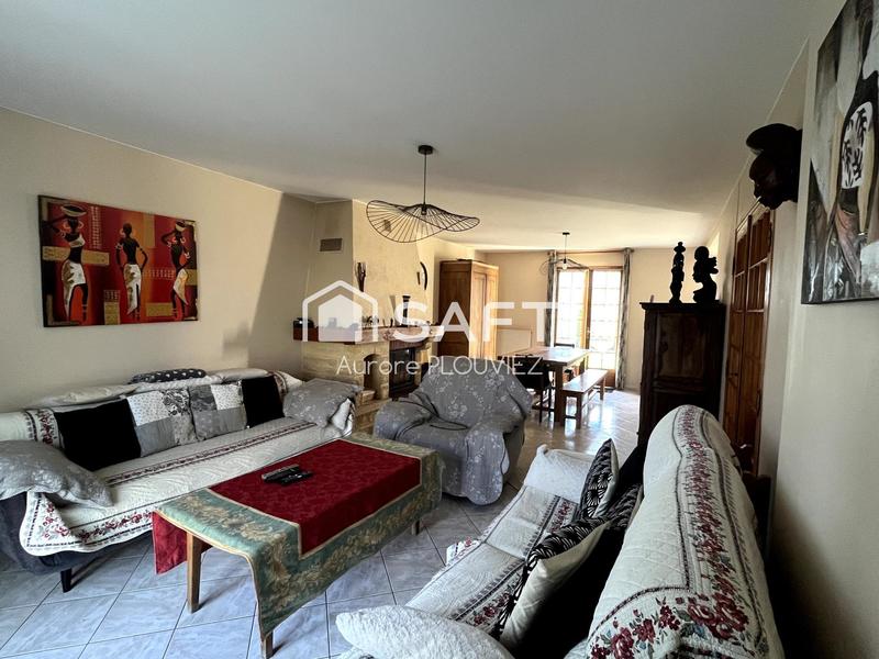 Maison - 131 m² - 8 pièces