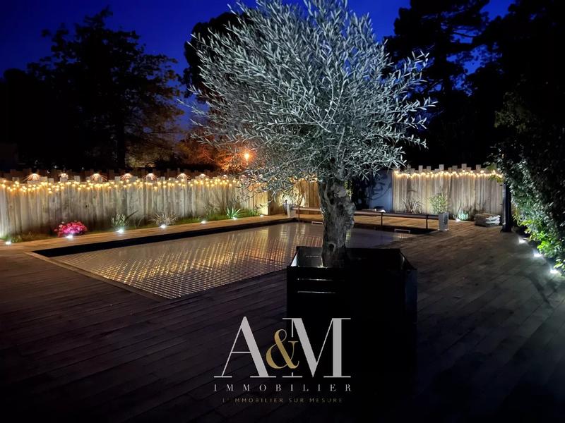 Maison - 160 m² - 6 pièces