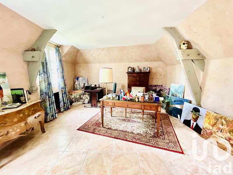 Maison - 200 m² - 7 pièces