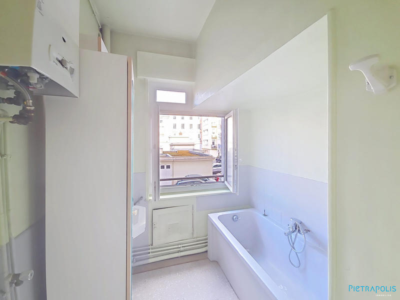 Appartement - 59 m² - 2 pièces